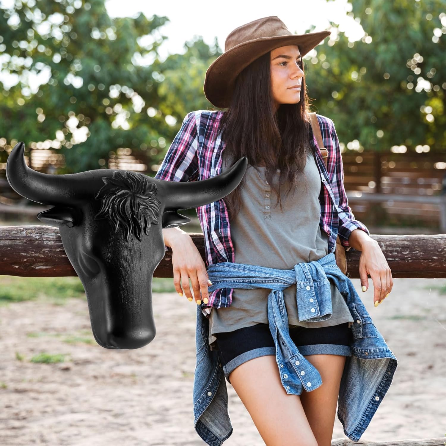 Crowye Junior Very Small Steer Head Roping Dummy with 11'' Horn Spread Complete Rodeo Set Cowboy Toy Roping Practice Dummy Steer Head Aluminum Rods for Horse Enthusiasts Junior Roper Practice